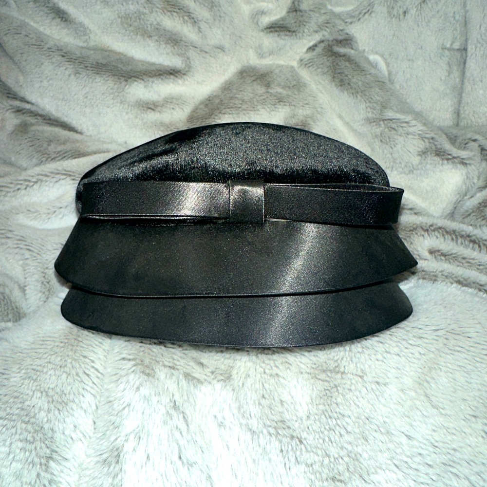 Vintage Neumann Endler Fairfield Felts 100% Black Wool Women’s Hat